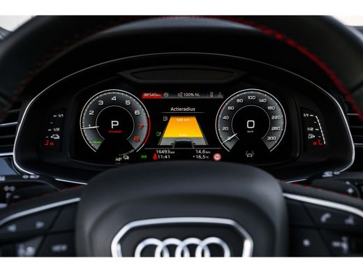 Audi Q7 60 TFSI e quattro Pro Line S Competition 490PK | Trekhaak | 4-wiel besturing | Soft Close | Panor... ActivLease financial lease
