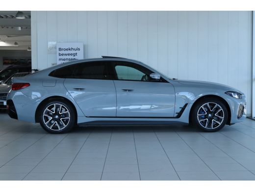 BMW i4 40 xDrive M Sport | Adapt. Cruise | Schuifdak | Harman & Kardon | Head-up | 360 Camera | Adaptief... ActivLease financial lease