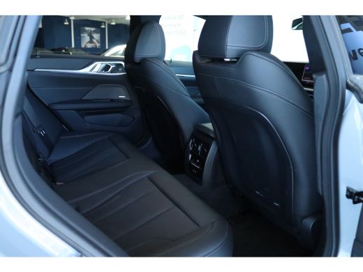 BMW i4 40 xDrive M Sport | Adapt. Cruise | Schuifdak | Harman & Kardon | Head-up | 360 Camera | Adaptief... ActivLease financial lease
