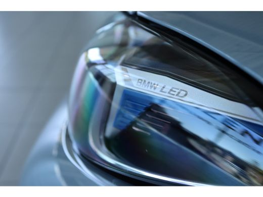 BMW i4 40 xDrive M Sport | Adapt. Cruise | Schuifdak | Harman & Kardon | Head-up | 360 Camera | Adaptief... ActivLease financial lease