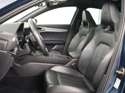 CUPRA Formentor 1.4 eHybrid VZ Performance | SOH 89% | Panoramadak | Leder | Stoelverwarming | Carplay | Sfeerver... ActivLease financial lease