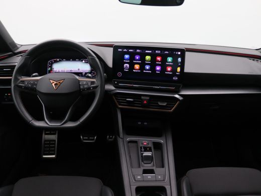 CUPRA Leon Sportstourer 1.4 e-Hybrid Black Edition 245PK DSG Pano-Schuifdak, Keyless, Side Assist, Navi, Achteruitrijcame... ActivLease financial lease