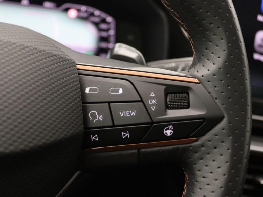 CUPRA Leon Sportstourer 1.4 e-Hybrid Black Edition 245PK DSG Pano-Schuifdak, Keyless, Side Assist, Navi, Achteruitrijcame... ActivLease financial lease