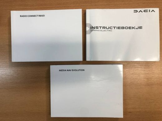 Dacia Spring Expression 27 kWh SOH 93% | navigatie | camera ActivLease financial lease