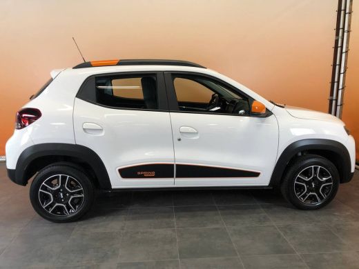 Dacia Spring Expression 27 kWh SOH 93% | navigatie | camera ActivLease financial lease