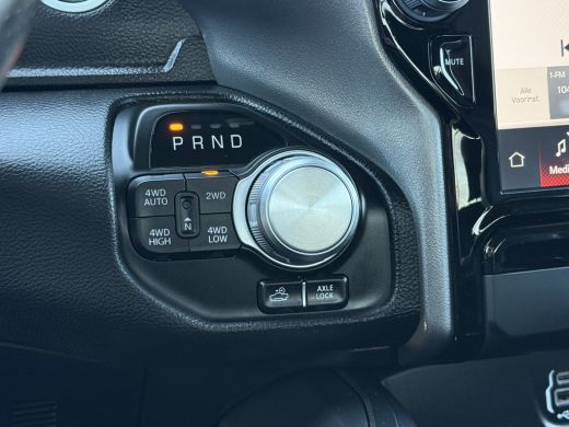 Dodge Ram 1500 1500 5.7 V8 4x4 / REBEL / DIGITALE COCKPIT / BACKFLIP / PRINS LPG / 3.500 KG AHG / CAMERA / TREKHAAK ActivLease financial lease