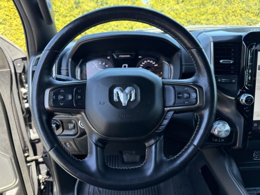 Dodge Ram 1500 1500 5.7 V8 4x4 / REBEL / DIGITALE COCKPIT / BACKFLIP / PRINS LPG / 3.500 KG AHG / CAMERA / TREKHAAK ActivLease financial lease