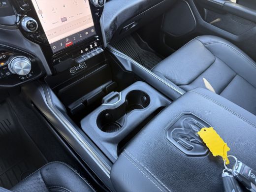 Dodge Ram 1500 1500 5.7 V8 4x4 / REBEL / DIGITALE COCKPIT / BACKFLIP / PRINS LPG / 3.500 KG AHG / CAMERA / TREKHAAK ActivLease financial lease