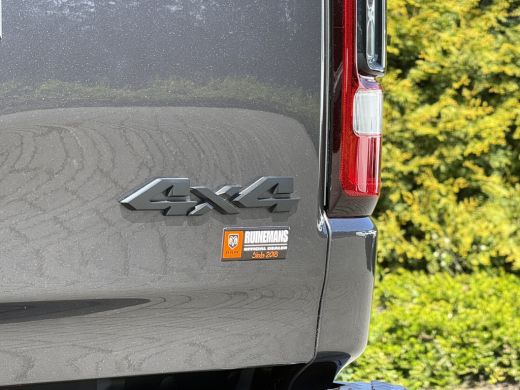 Dodge Ram 1500 1500 5.7 V8 4x4 / REBEL / DIGITALE COCKPIT / BACKFLIP / PRINS LPG / 3.500 KG AHG / CAMERA / TREKHAAK ActivLease financial lease