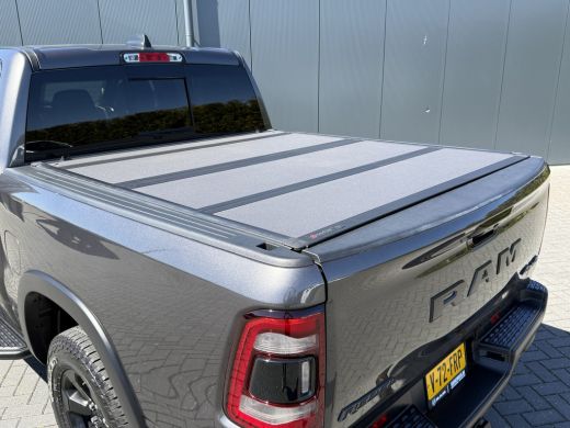 Dodge Ram 1500 1500 5.7 V8 4x4 / REBEL / DIGITALE COCKPIT / BACKFLIP / PRINS LPG / 3.500 KG AHG / CAMERA / TREKHAAK ActivLease financial lease