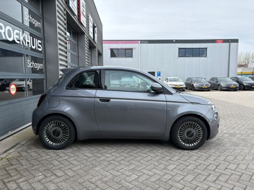 Fiat 500e Icon 42 kWh (SOH 94.12%) | Airco (automatisch) | DAB ontvanger ActivLease financial lease