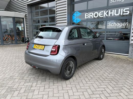 Fiat 500e Icon 42 kWh (SOH 94.12%) | Airco (automatisch) | DAB ontvanger ActivLease financial lease