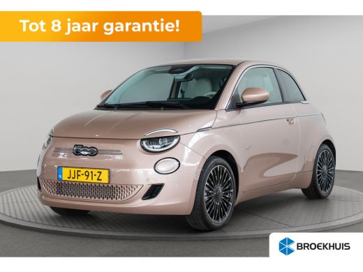 Fiat 500e La Prima 42 kWh | 8 Jaar Garantie | SOH 100% | Camera | Kunstlederen bekleding | Stoelverwarming ...