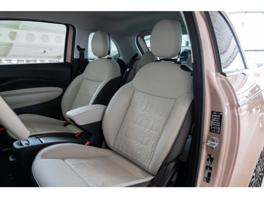 Fiat 500e La Prima 42 kWh | 8 Jaar Garantie | SOH 100% | Camera | Kunstlederen bekleding | Stoelverwarming ... ActivLease financial lease