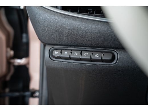 Fiat 500e La Prima 42 kWh | 8 Jaar Garantie | SOH 100% | Camera | Kunstlederen bekleding | Stoelverwarming ... ActivLease financial lease