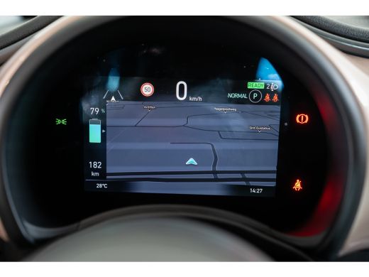 Fiat 500e La Prima 42 kWh | 8 Jaar Garantie | SOH 100% | Camera | Kunstlederen bekleding | Stoelverwarming ... ActivLease financial lease
