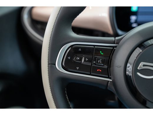 Fiat 500e La Prima 42 kWh | 8 Jaar Garantie | SOH 100% | Camera | Kunstlederen bekleding | Stoelverwarming ... ActivLease financial lease