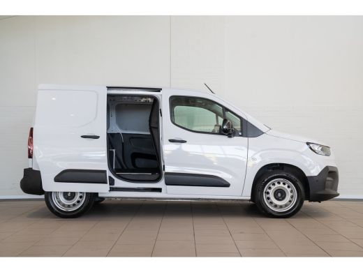 Fiat Dobl&ograve; 1.5D 100pk L1 | Navigatie | Apple Carplay & Android Auto | Camera | Parkeersensoren | Dodehoek de... ActivLease financial lease