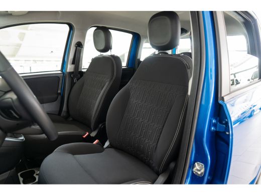 Fiat Panda 1.0 Hybrid City | 8 Jaar Garantie | Bluetooth | Cruise Controle | Parkeersensoren | Airco | ActivLease financial lease