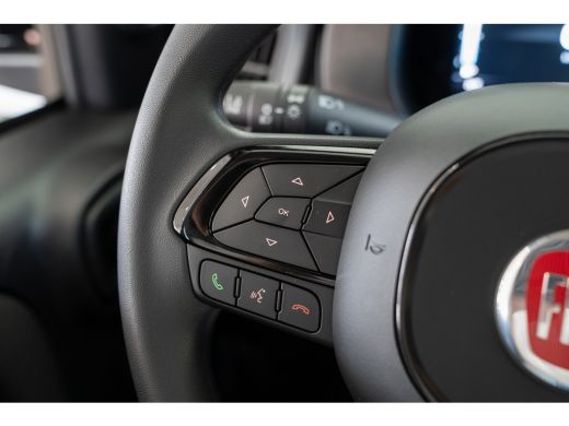 Fiat Panda 1.0 Hybrid City | 8 Jaar Garantie | Bluetooth | Cruise Controle | Parkeersensoren | Airco | ActivLease financial lease