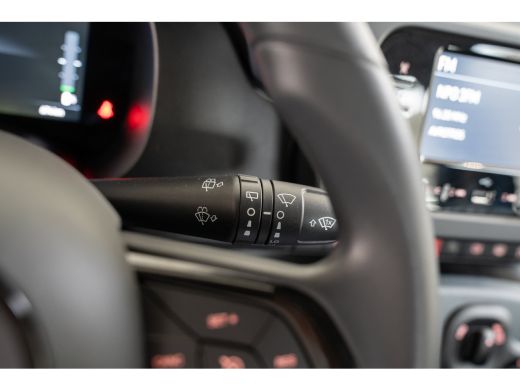 Fiat Panda 1.0 Hybrid City | 8 Jaar Garantie | Bluetooth | Cruise Controle | Parkeersensoren | Airco | ActivLease financial lease