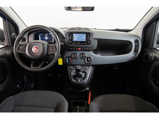 Fiat Panda 1.0 Hybrid City | 8 Jaar Garantie | Bluetooth | Cruise Controle | Parkeersensoren | Airco | ActivLease financial lease