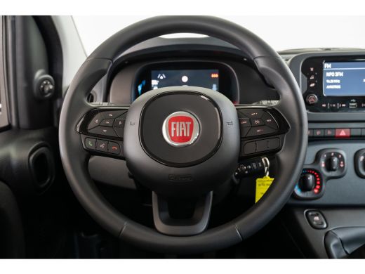 Fiat Panda 1.0 Hybrid City | 8 Jaar Garantie | Bluetooth | Cruise Controle | Parkeersensoren | Airco | ActivLease financial lease