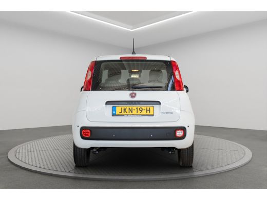 Fiat Panda 1.0 Hybrid City | 8 Jaar Garantie | Bluetooth | Cruise Controle | Parkeersensoren | Airco | ActivLease financial lease
