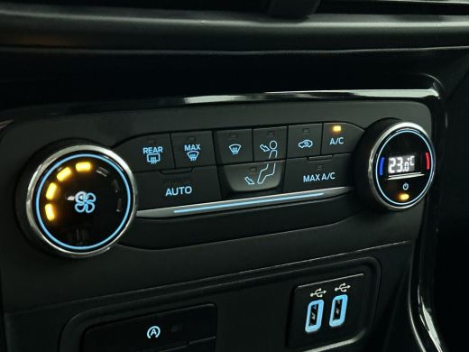 Ford EcoSport 1.0 126PK ST-Line (Hoge instap) / Black-line / Airco-ecc./ Navigatie / 1/2 Leder / Lmv. / Apk 11-... ActivLease financial lease