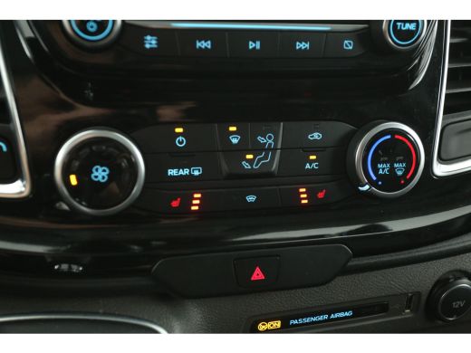 Ford Transit Custom 2.0 TDCI L1H1 SPORT 170PK | Airco | Cruise | Camera | 3 Zits | Trekhaak | Carplay | LED ActivLease financial lease