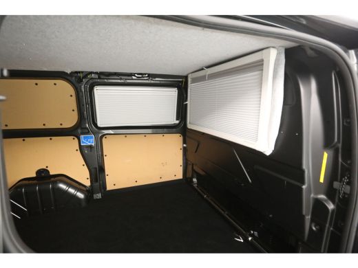 Ford Transit Custom 2.0 TDCI L1H1 SPORT 170PK | Airco | Cruise | Camera | 3 Zits | Trekhaak | Carplay | LED ActivLease financial lease