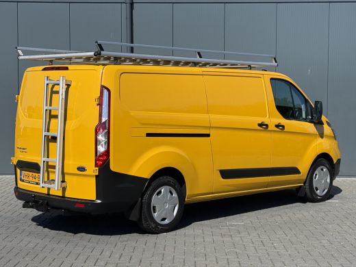 Ford Transit Custom 2.0 TDCI / L2H1 / 1e EIG. / TREKHAAK / IMPERIAAL / AIRCO / CRUISE / LED / STOELVERW ActivLease financial lease