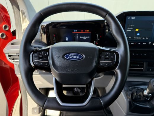 Ford Transit Custom 320 2.0 TDCI 150 PK / LIMITED / ***UNIEK 7.407 KM*** / L1H1 / ADAPTIVE CRUISE / CAMERA / AIRCO / ... ActivLease financial lease