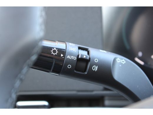 Hyundai Kona 1.6 GDI HEV Premium | Achteruitrijcamera | Audio installatie premium | DAB ontvanger ActivLease financial lease