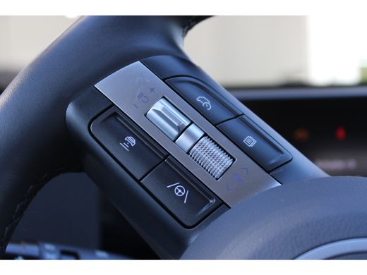 Hyundai Kona 1.6 GDI HEV Premium | Achteruitrijcamera | Audio installatie premium | DAB ontvanger ActivLease financial lease