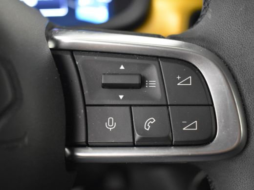 Jeep Avenger 1st Edition 54 kWh 156PK | Achteruitrijcamera | Afdaal assistent | Apple carplay Android auto | C... ActivLease financial lease