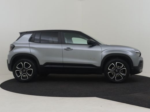 Jeep Avenger 1st Edition 54 kWh 156PK | Achteruitrijcamera | Afdaal assistent | Apple carplay Android auto | C... ActivLease financial lease