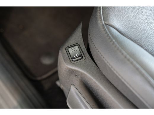 Jeep Compass 4xe 240 Plug-in Hybrid Electric Limited | Navigatie | Climate Controle | Apple Carplay & Android ... ActivLease financial lease