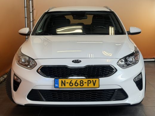 Kia Ceed Sportswagon 1.5 T-GDi MHEV DynamicLine carplay navi | cruise control | camera ActivLease financial lease