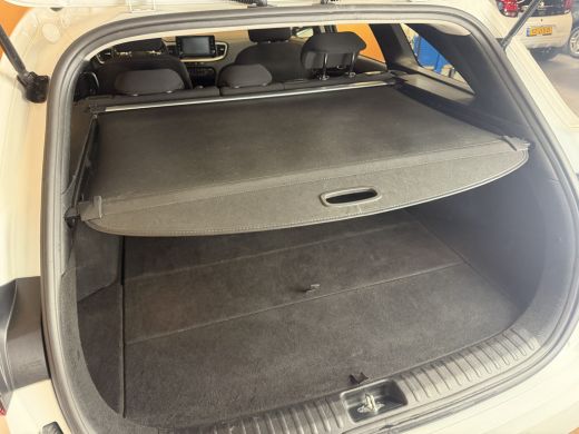 Kia Ceed Sportswagon 1.5 T-GDi MHEV DynamicLine carplay navi | cruise control | camera ActivLease financial lease