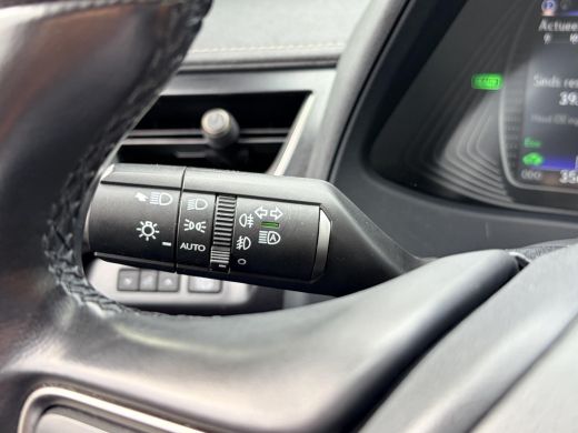 Lexus UX 250h Executive Line ActivLease financial lease