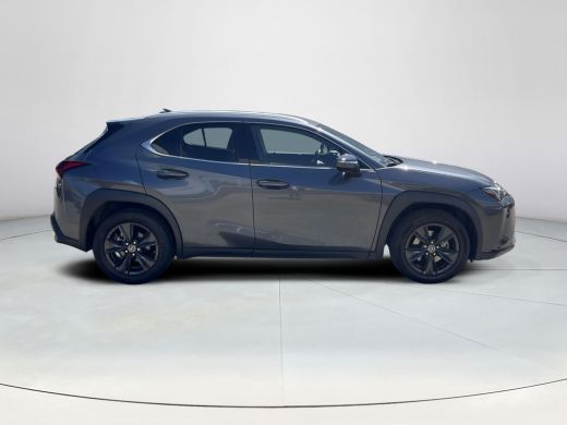 Lexus UX 250h Executive Line ActivLease financial lease