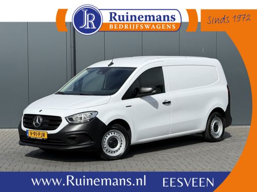 Mercedes-Benz eCitan 51 kWh / L2H1 / TREKHAAK / 3-ZITS /**7.445 KM!!** / CAMERA / CRUISE / ECC / CARPLAY