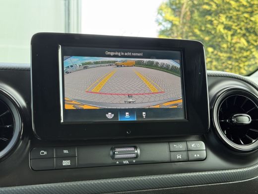 Mercedes-Benz eCitan 51 kWh / L2H1 / TREKHAAK / 3-ZITS /**7.445 KM!!** / CAMERA / CRUISE / ECC / CARPLAY ActivLease financial lease