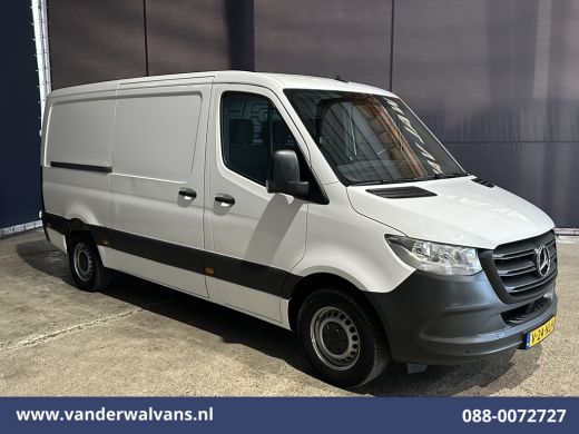 Mercedes-Benz Sprinter 315 CDI 150pk L2H1 Euro6 Airco | Camera | Apple Carplay | Cruisecontrol | Trekhaak Android Auto, ... ActivLease financial lease