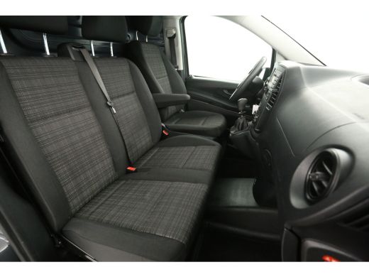 Mercedes-Benz Vito 116 CDI L2H1 | Airco | Cruise | 3 Zits | Trekhaak ActivLease financial lease