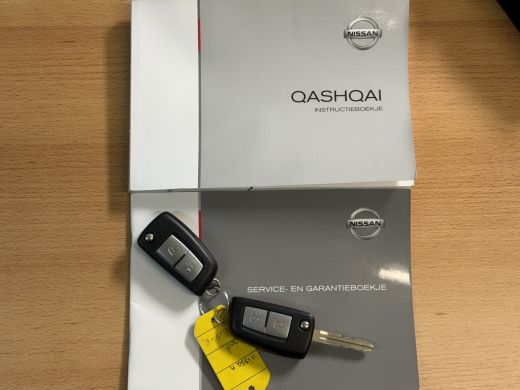 Nissan QASHQAI 1.2 Acenta lage km stand! | lmv 18 inch | leer/alcantara | trekhaak | cruise control ActivLease financial lease
