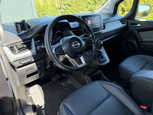 Nissan Townstar N-Connecta TEKNA L2H1 / 45 kWh / 100% Elektrisch / Fabrieksgarantie / 13.395 km / Camera / ECC / ... ActivLease financial lease