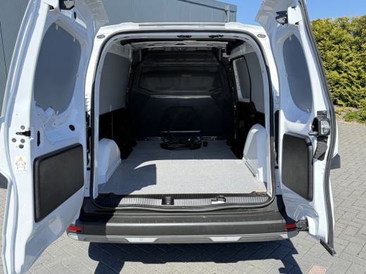 Nissan Townstar N-Connecta TEKNA L2H1 / 45 kWh / 100% Elektrisch / Fabrieksgarantie / 13.395 km / Camera / ECC / ... ActivLease financial lease