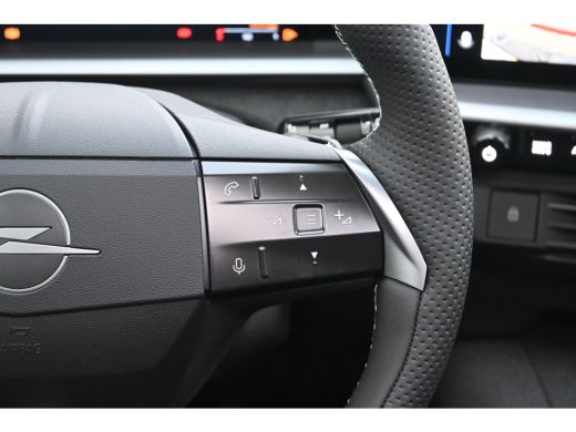 Opel Grandland Business Edition 145pk Hybrid | Schuif-/Kanteldak | Vol-Leder | Massagestoelen | Stoel/Stuurverwa... ActivLease financial lease